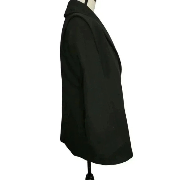 Stephanie Matthew's Jacket 6P - Picture 3 of 9